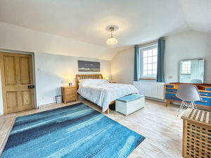 Photo 19- click for photo gallery